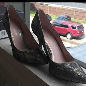 Enzo Angiolini lace gold and black heels